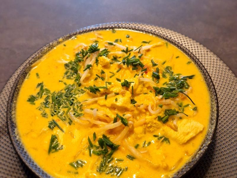 Cliquez pour zoomer ! Khao Soi – Soupe de nouilles au curry Thermomix par naturailes