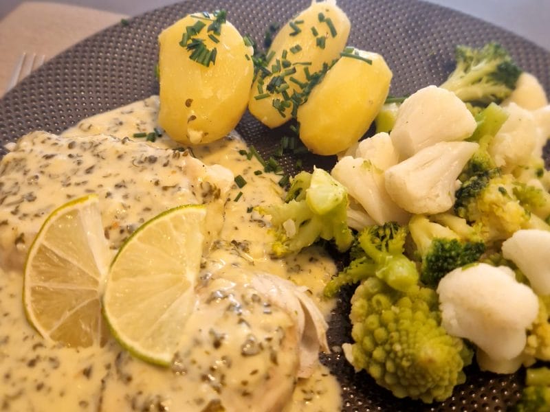Cliquez pour zoomer ! Filet de cabillaud et sa sauce persillée Thermomix par naturailes