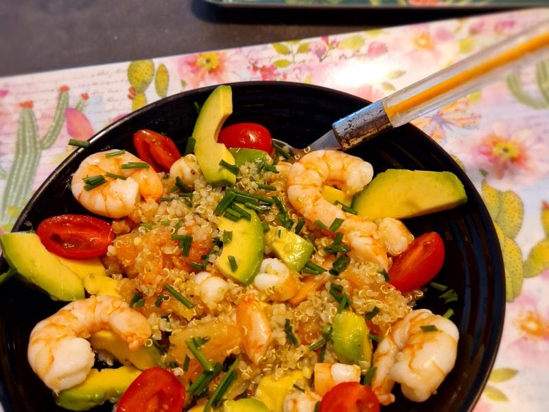 Cliquez pour zoomer ! Salade de perles aux crevettes, pamplemousse et avocat Thermomix par naturailes