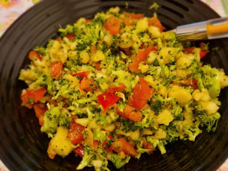 Cliquez pour zoomer ! Salade de brocolis Thermomix par naturailes