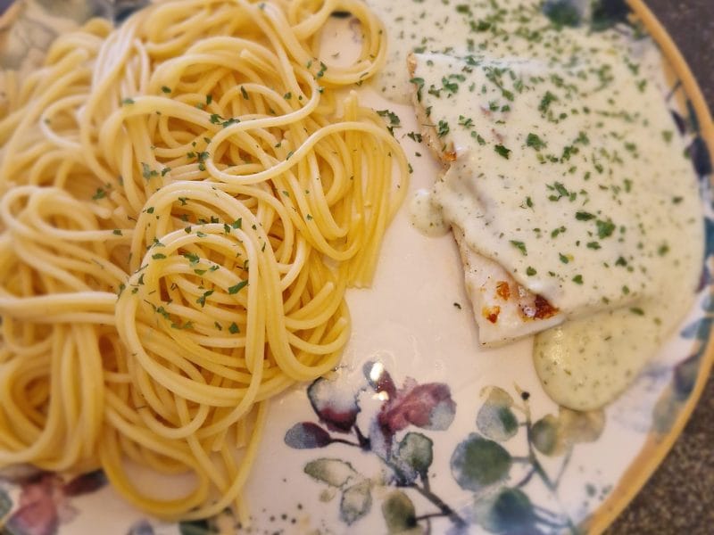 Cliquez pour zoomer ! Filet de cabillaud et sa sauce persillée Thermomix par naturailes