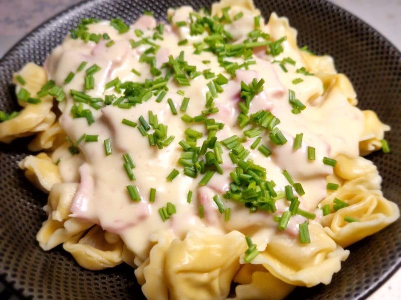 Cliquez pour zoomer ! Tortellini sauce crémeuse au jambon Thermomix par naturailes