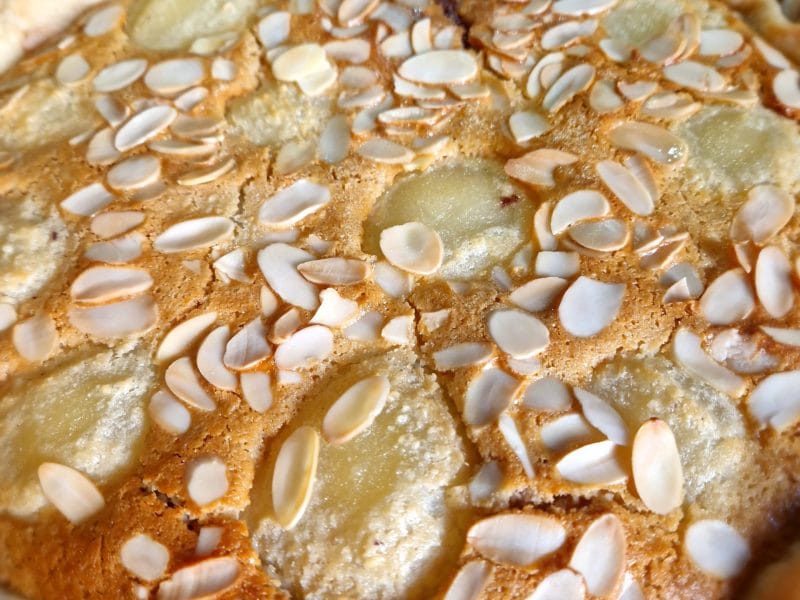 Cliquez pour zoomer ! Tarte aux poires sur lit de chocolat Thermomix par naturailes