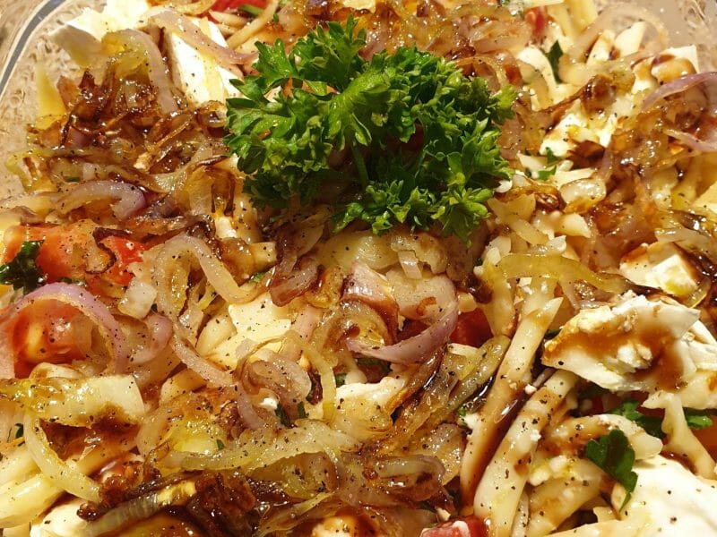 Cliquez pour zoomer ! Salade d’ebly, oignon caramélisé & mozzarella Thermomix par naturailes