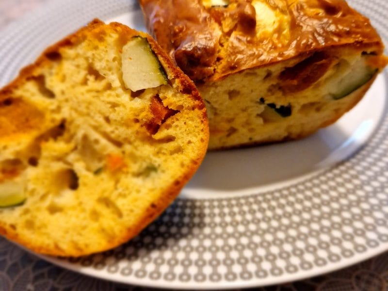 Cliquez pour zoomer ! Cake courgettes et cheddar Thermomix par naturailes