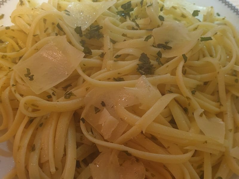 Cliquez pour zoomer ! Spaghetti à l’ail et à l’huile d’olive Thermomix par naturailes