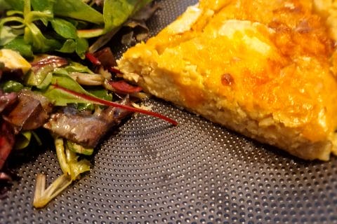 Cliquez pour zoomer ! Quiche oignons, chèvre et miel Thermomix par naturailes