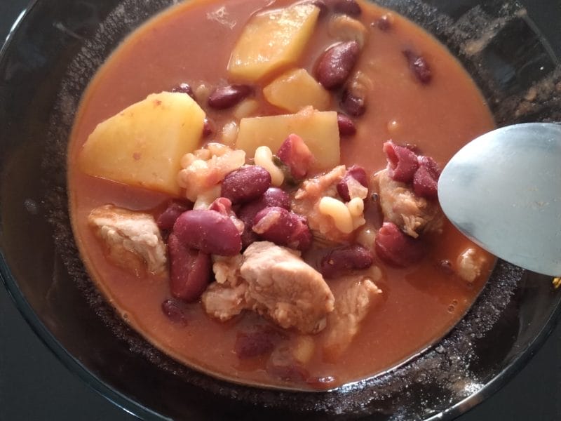 Cliquez pour zoomer ! Soupe aux haricots rouges et coquillettes Thermomix par emy_lie_3