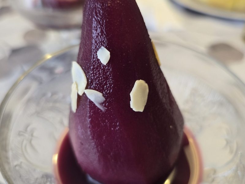 Cliquez pour zoomer ! Poires au vin rouge Thermomix par Vero