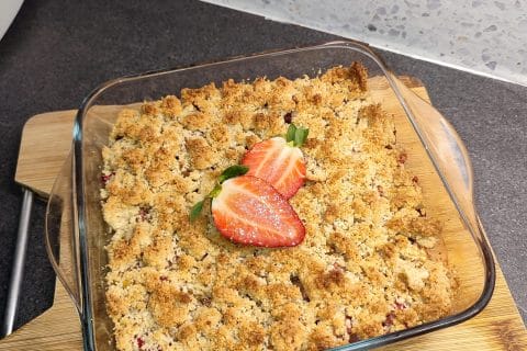 Cliquez pour zoomer ! Crumble fraise rhubarbe et noix de coco Thermomix par souwws