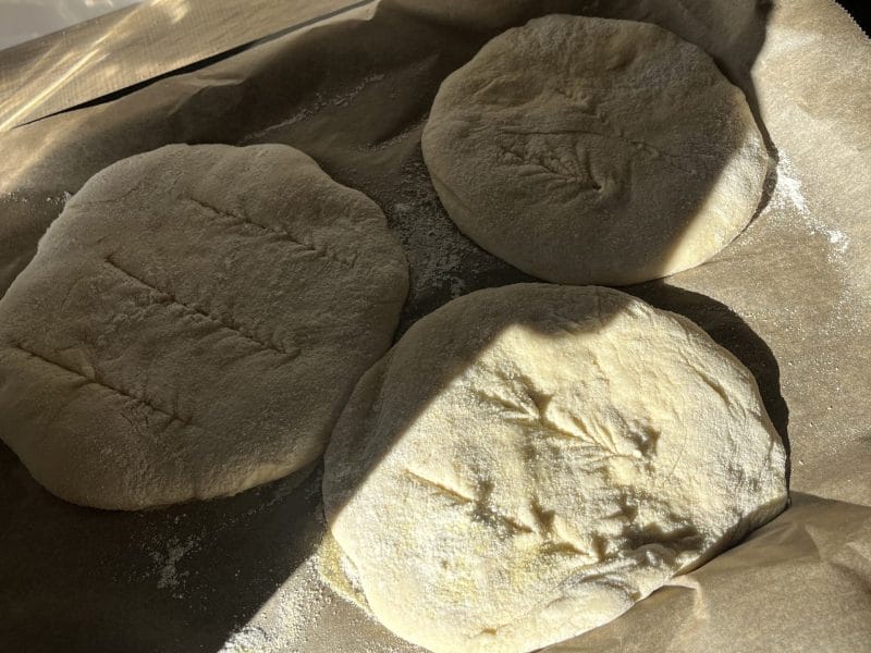 Cliquez pour zoomer ! Pains à la semoule au four Thermomix par MarionBlanc