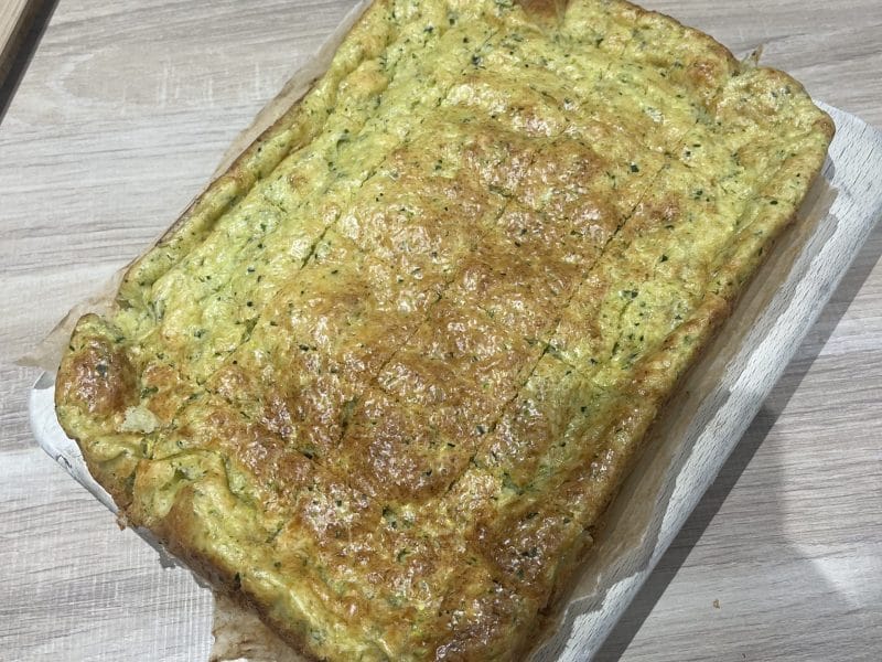 Cliquez pour zoomer ! Zucchini slice – Pain de courgettes australien Thermomix par MarionBlanc