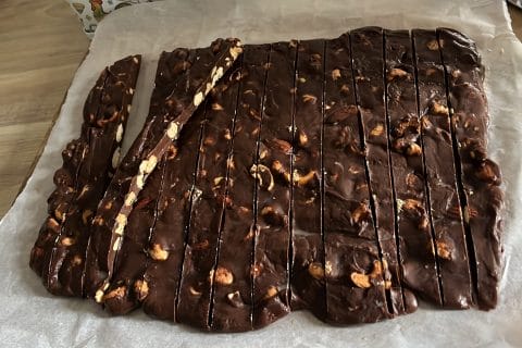 Cliquez pour zoomer ! Caramiel au chocolat et fruits secs Thermomix par MarionBlanc