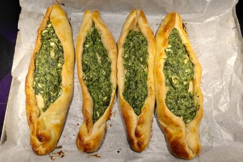 Cliquez pour zoomer ! Pide épinards et feta Thermomix par tm5cook
