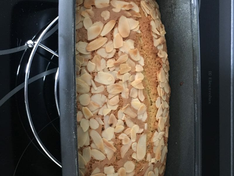 Cliquez pour zoomer ! Cake aux amandes Thermomix par Maryline57