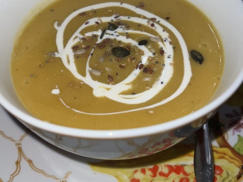 Cliquez pour zoomer ! Velouté de butternut aux lentilles corail et au curry Thermomix par brazilisse