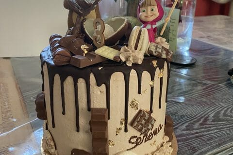Cliquez pour zoomer ! Layer cake Kinder Bueno Thermomix par evelyne2205