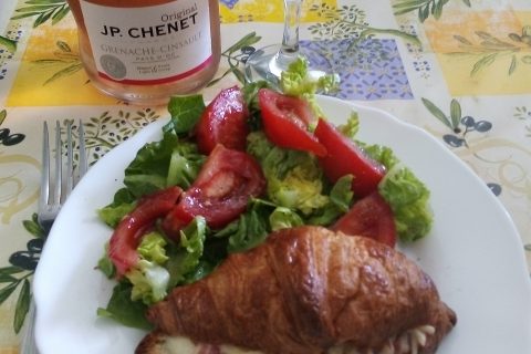 Cliquez pour zoomer ! Croissants au jambon au Thermomix
