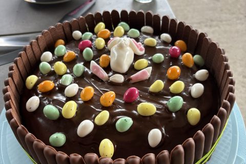 Cliquez pour zoomer ! Gâteau lapin de Pâques Thermomix par sev67340