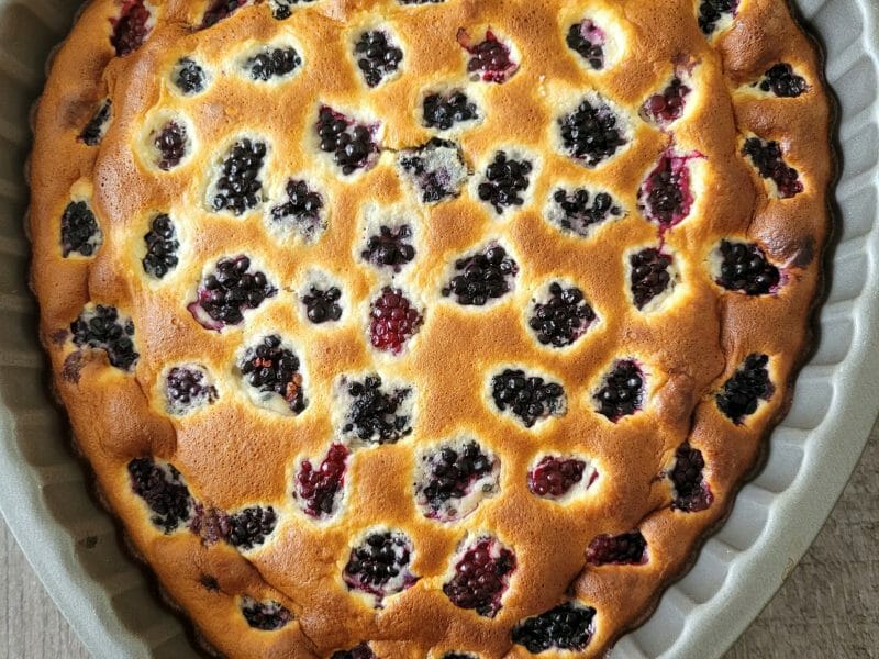 Cliquez pour zoomer ! Clafoutis aux mûres sauvages Thermomix par lowpow13