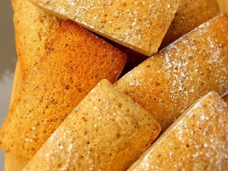 Cliquez pour zoomer ! Financier à la noisette Thermomix par Tatine74