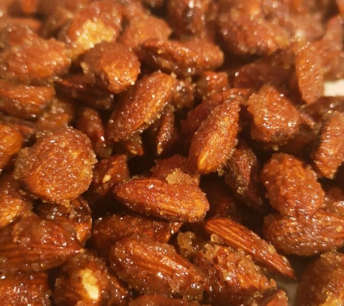 Cliquez pour zoomer ! Amandes grillées à la cannelle et au miel Thermomix par Sandlou