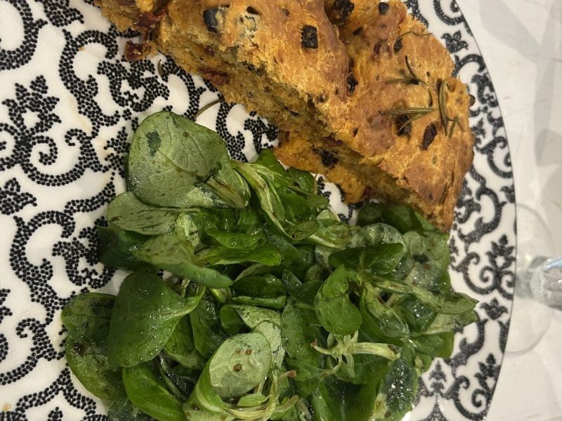 Cliquez pour zoomer ! Fougasse au chorizo et tomates séchées Thermomix par David
