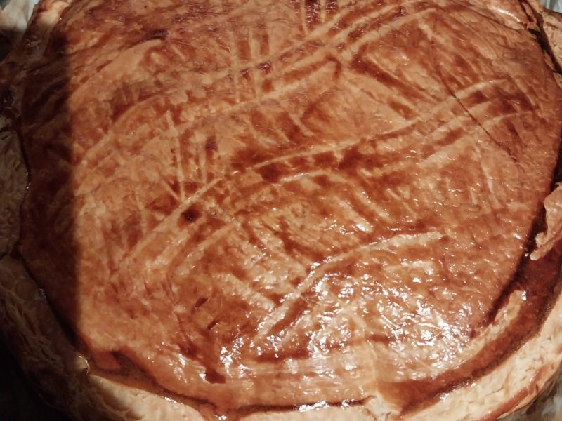 Cliquez pour zoomer ! Galette des rois à la frangipane Thermomix par yumi72