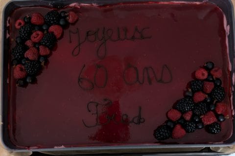 Cliquez pour zoomer ! Bavarois aux framboises Thermomix par vijuba