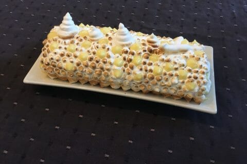 Cliquez pour zoomer ! Bûche au citron meringuée Thermomix par Marge.S