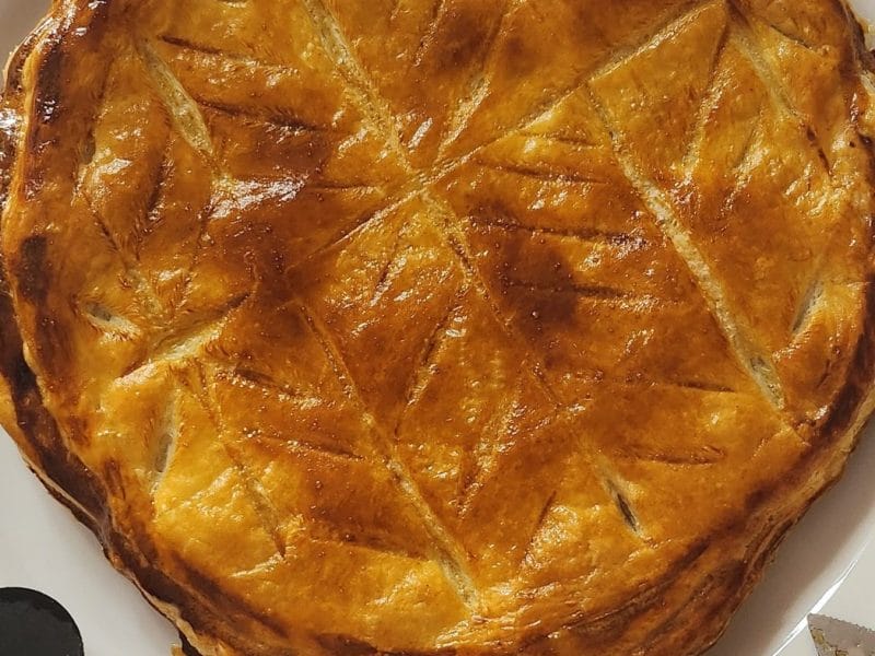 Cliquez pour zoomer ! Galette des rois à la frangipane Thermomix par joche59