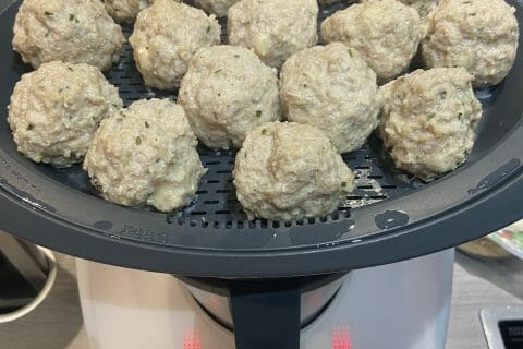 Cliquez pour zoomer ! Boulettes de viandes à la sauce tomate Thermomix par liteon